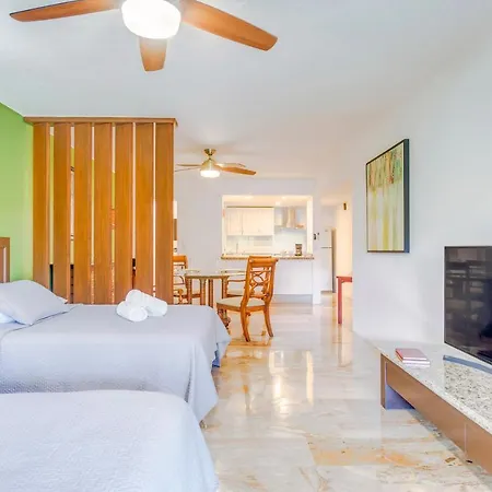 Deluxe Suites At Villas Tropical In Zona Hotelera Cancun Exterior photo
