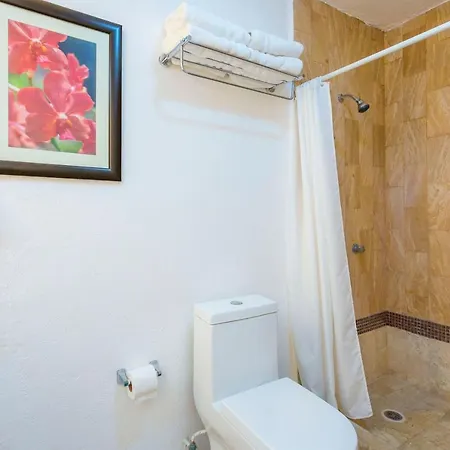 Deluxe Suites At Villas Tropical In Zona Hotelera Cancun Exterior photo